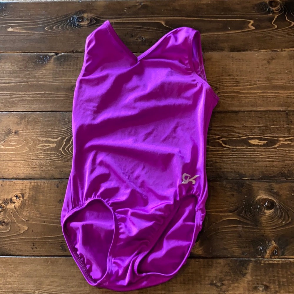 Gk AXS gymnastics leo